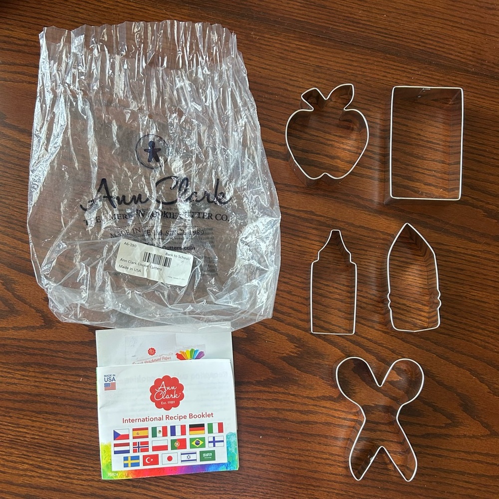 Ann Clark Silver Back to School Cookie Cutter‎ Set of 5